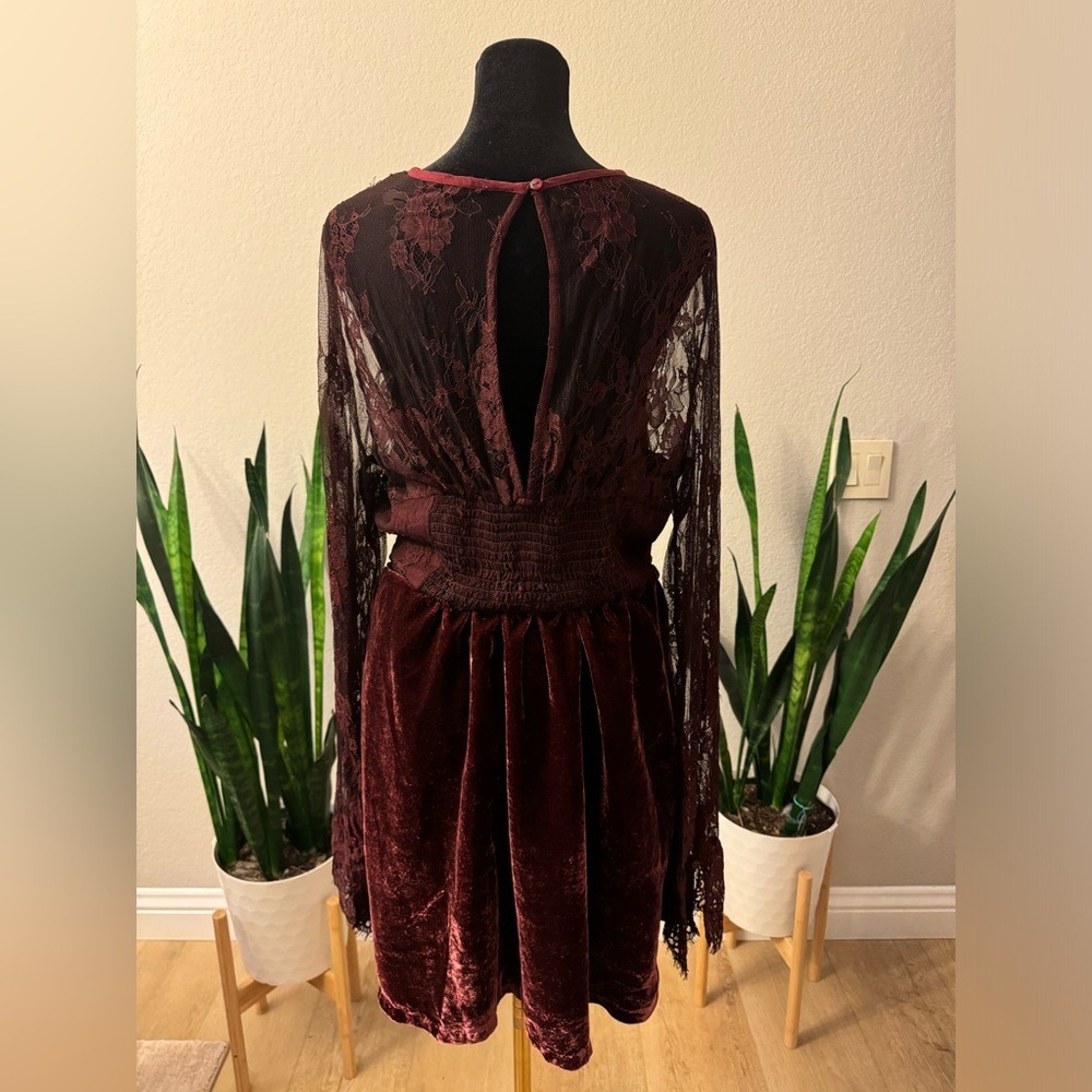 Free People Lace Corset Mini Dress Velvet Burgundy Medium Boho Gothic Festival - Picture 8 of 11